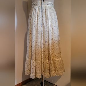 Gunne Sax Floral Peasant/ Cottage Core Skirt, size small/7